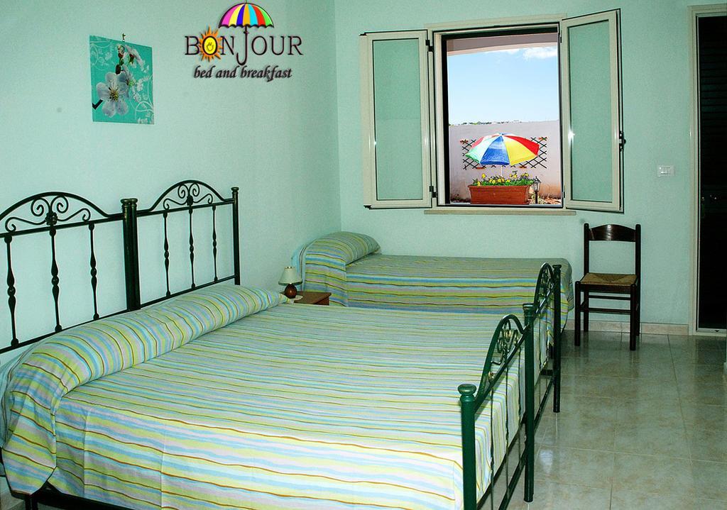 Bonjour Bed & Breakfast มอร์ชาโน ดิ เลอูกา ห้อง รูปภาพ