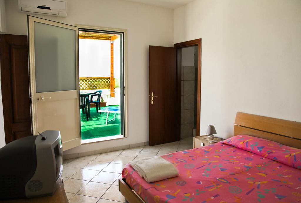 Bonjour Bed & Breakfast มอร์ชาโน ดิ เลอูกา ห้อง รูปภาพ